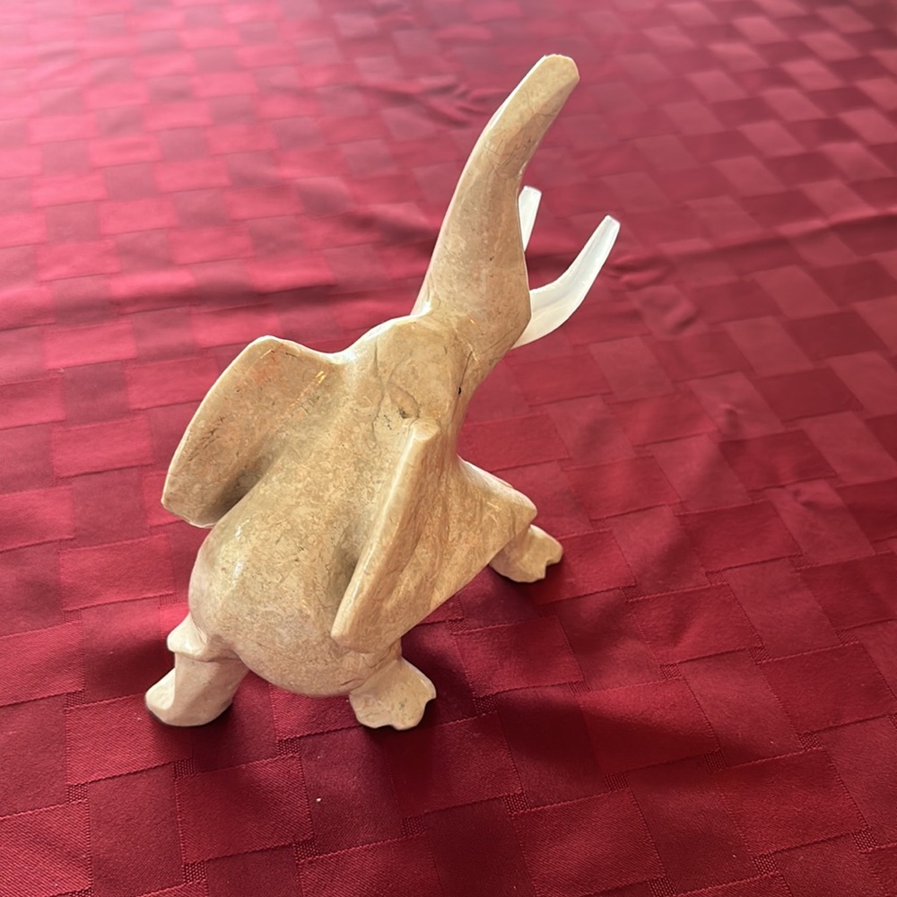 Marble Elephant - Picture 3 of 4